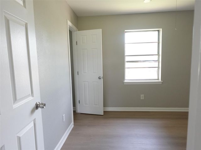 8033 Ritz Street, Houston, TX 77028