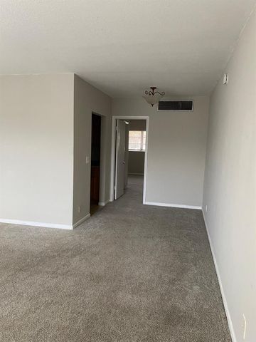 2303 S Federal Highway 19, Boynton Beach, FL 33435