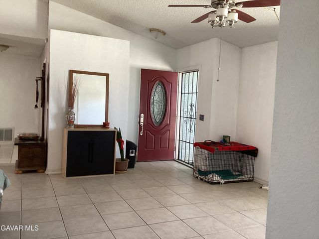 1503 E Avenue J3, Lancaster, CA 93535