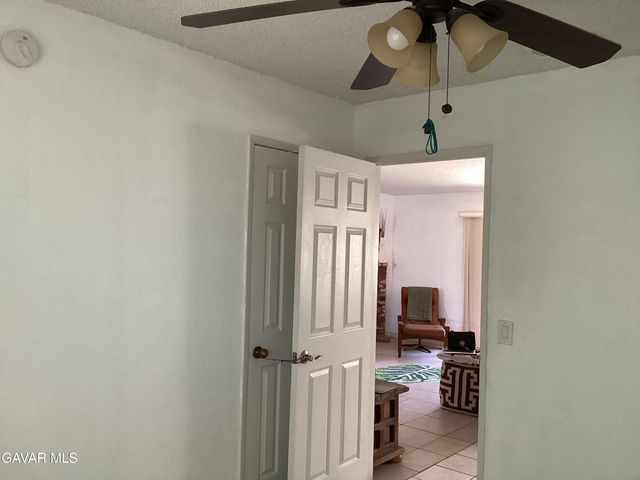 1503 E Avenue J3, Lancaster, CA 93535