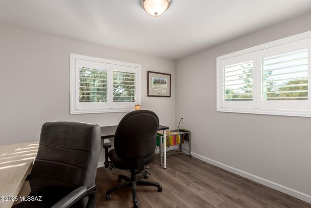 1717 E Allen Road, Tucson, AZ 85719