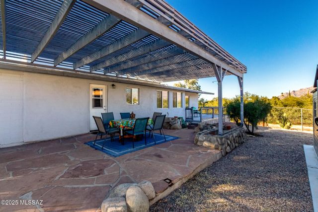 1717 E Allen Road, Tucson, AZ 85719