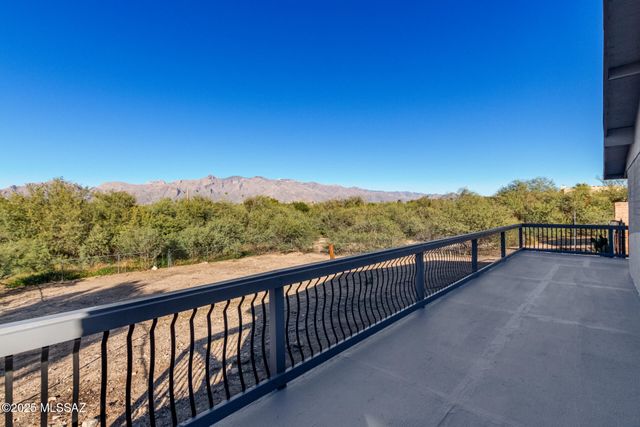 1717 E Allen Road, Tucson, AZ 85719