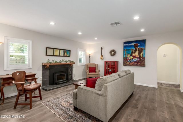 1717 E Allen Road, Tucson, AZ 85719