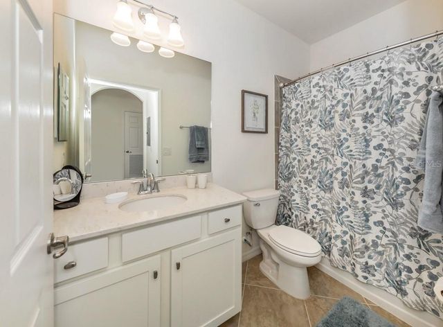 17510 GAWTHROP DRIVE 406, Lakewood Ranch, FL 34211