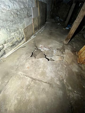 4749 Newberry Terrace, St Louis, MO 63113