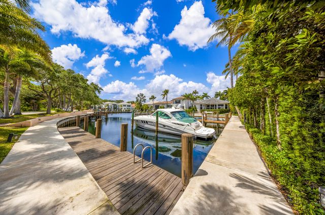 629 Boca Marina Court, Boca Raton, FL 33487
