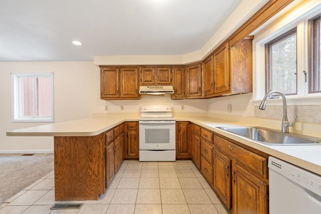 153 Coffin Rd Unit 24, Epping, NH 03042