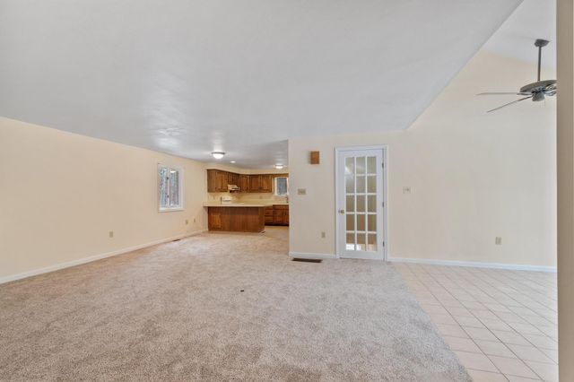 153 Coffin Rd Unit 24, Epping, NH 03042