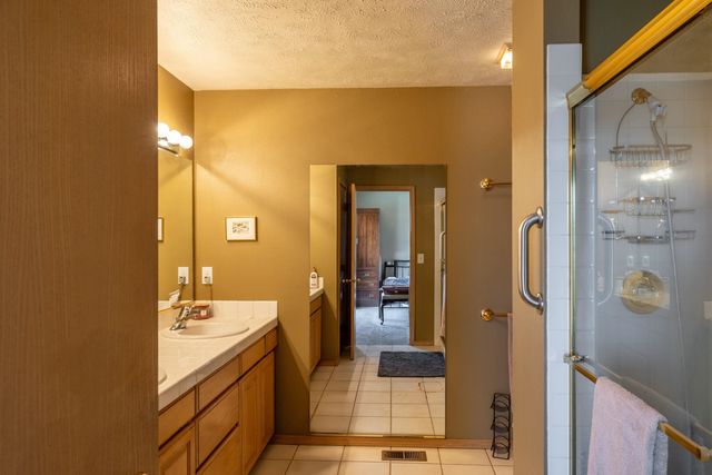 25110 N Aspen Grove Ln, Colbert, WA 99005