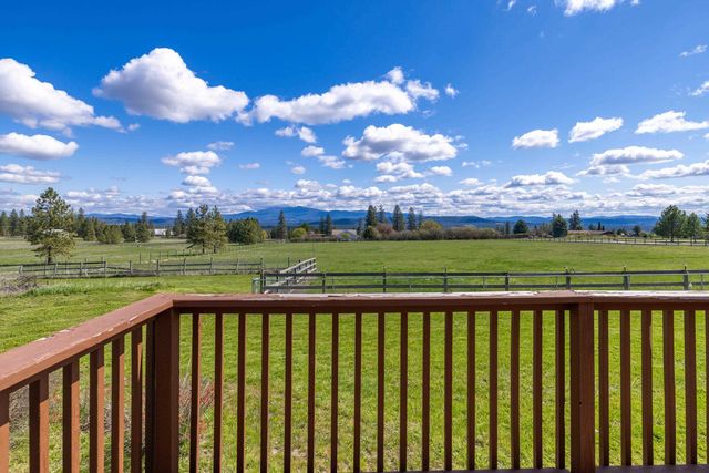 25110 N Aspen Grove Ln, Colbert, WA 99005