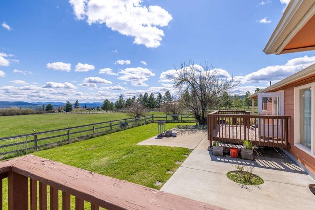 25110 N Aspen Grove Ln, Colbert, WA 99005