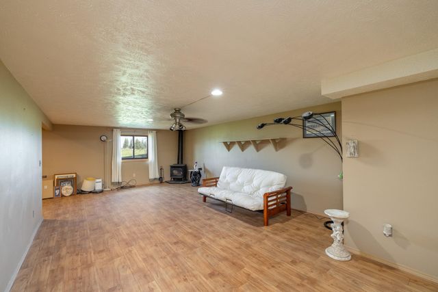25110 N Aspen Grove Ln, Colbert, WA 99005