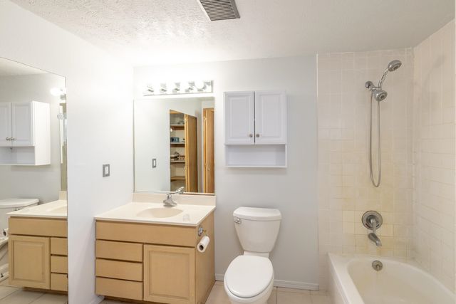 25110 N Aspen Grove Ln, Colbert, WA 99005