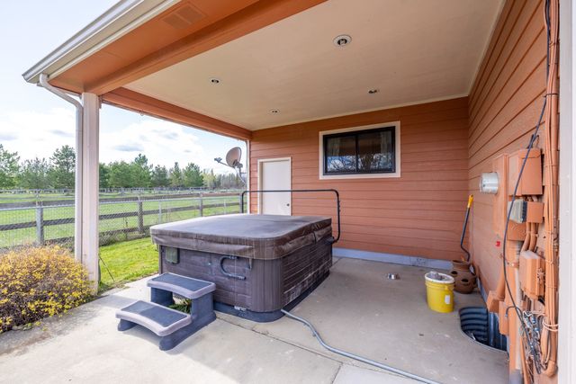 25110 N Aspen Grove Ln, Colbert, WA 99005