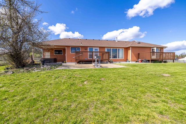25110 N Aspen Grove Ln, Colbert, WA 99005
