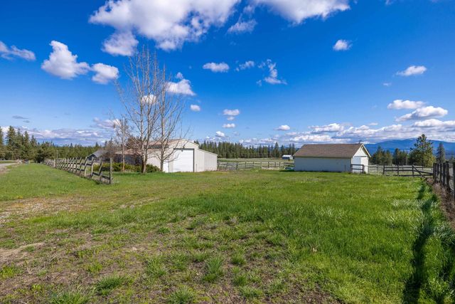 25110 N Aspen Grove Ln, Colbert, WA 99005