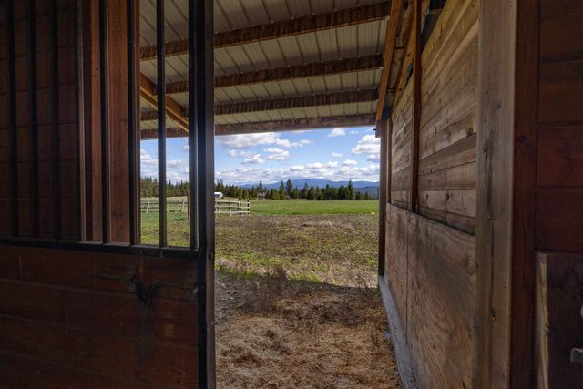 25110 N Aspen Grove Ln, Colbert, WA 99005