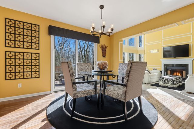 41243 Scarborough Lane, Novi, MI 48375