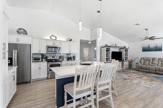 6024 NW Favian Avenue, Port St. Lucie, Port St Lucie, FL 34986