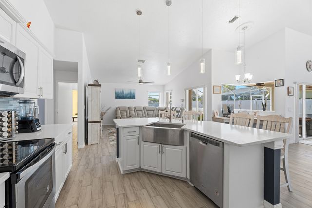 6024 NW Favian Avenue, Port St. Lucie, Port St Lucie, FL 34986