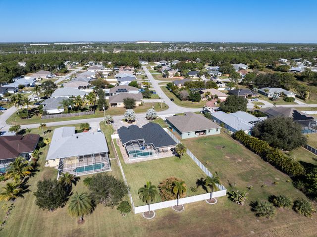 6024 NW Favian Avenue, Port St. Lucie, Port St Lucie, FL 34986