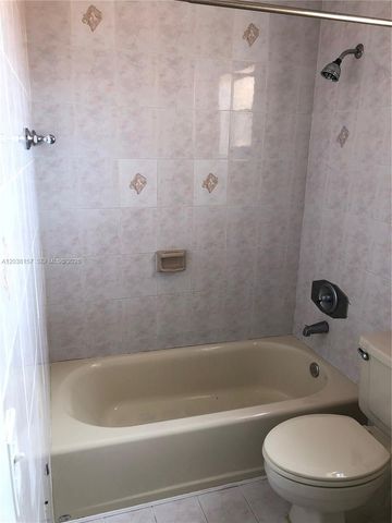 3808 SW 79th Avenue 63, Miami, FL 33155