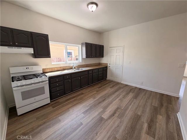 2212 Gates, Los Angeles, CA 90031