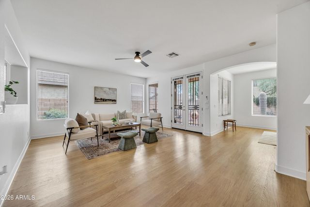 9469 W RUNION Drive, Peoria, AZ 85382