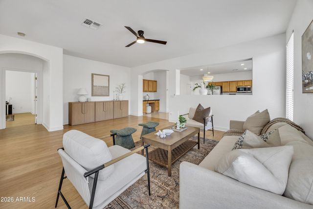 9469 W RUNION Drive, Peoria, AZ 85382