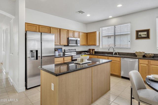 9469 W RUNION Drive, Peoria, AZ 85382