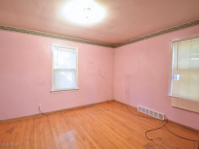 20800 Morris Avenue, Euclid, OH 44123