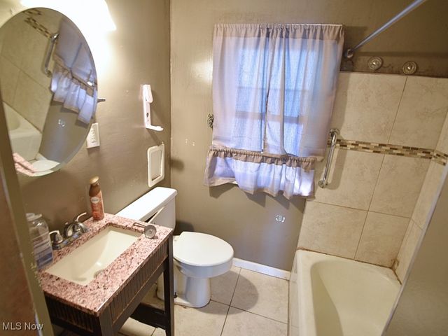 20800 Morris Avenue, Euclid, OH 44123