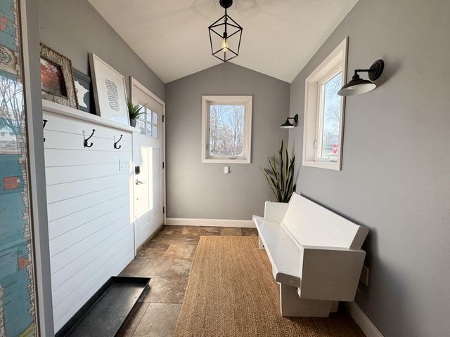 128 E Channing Avenue, Fergus Falls, MN 56537