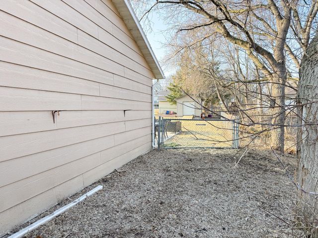 128 E Channing Avenue, Fergus Falls, MN 56537