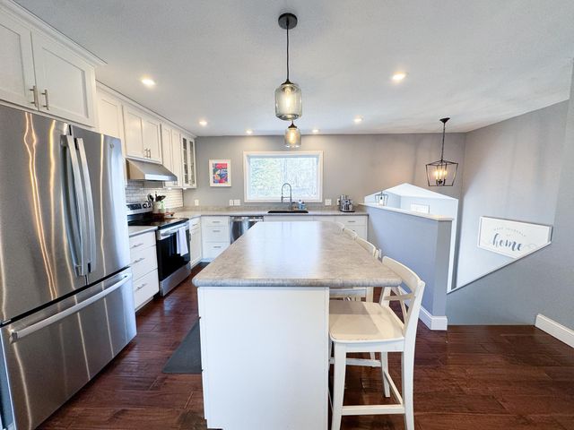 128 E Channing Avenue, Fergus Falls, MN 56537