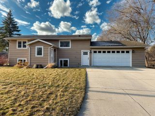 128 E Channing Avenue, Fergus Falls, MN 56537