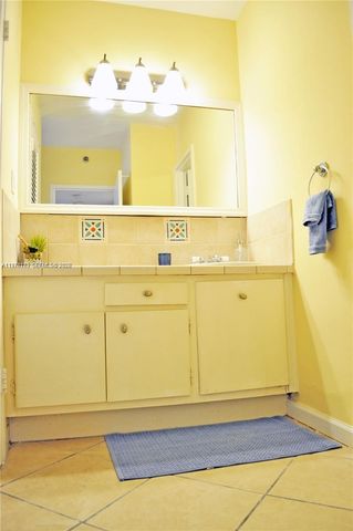 100 Lincoln Rd 441, Miami Beach, FL 33139