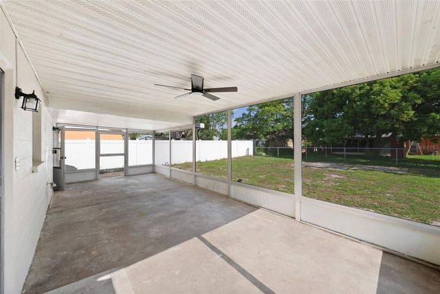 7645 ARLIGHT DRIVE, New Port Richey, FL 34655