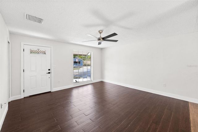 7645 ARLIGHT DRIVE, New Port Richey, FL 34655