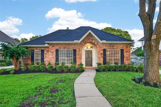 2015 Rosalyn Court, Sugar Land, TX 77478