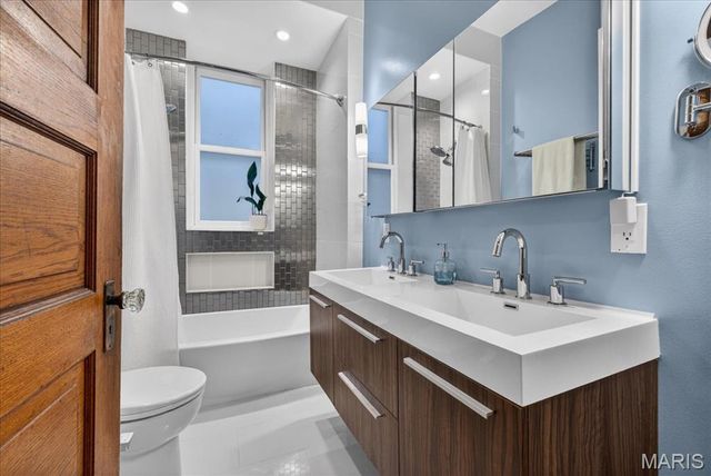 3516 Magnolia Avenue, St Louis, MO 63118