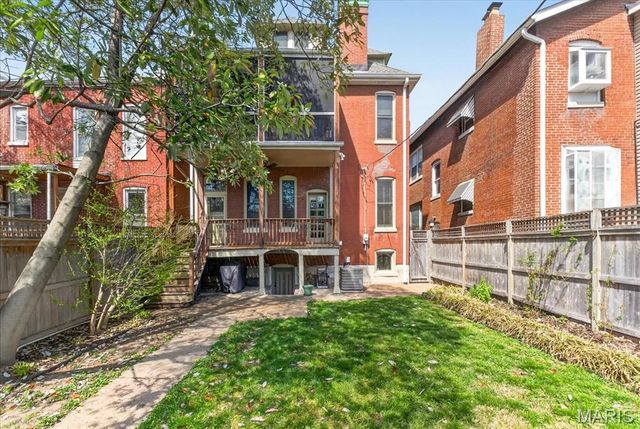 3516 Magnolia Avenue, St Louis, MO 63118