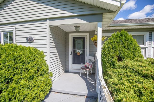 86 Sierra Drive, Greece, NY 14616