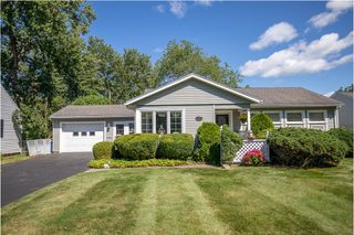 86 Sierra Drive, Greece, NY 14616