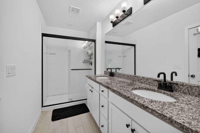 608 NE WATERS EDGE Lane, Port St. Lucie, Port St Lucie, FL 34983