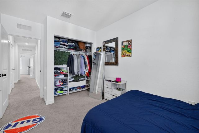 608 NE WATERS EDGE Lane, Port St. Lucie, Port St Lucie, FL 34983