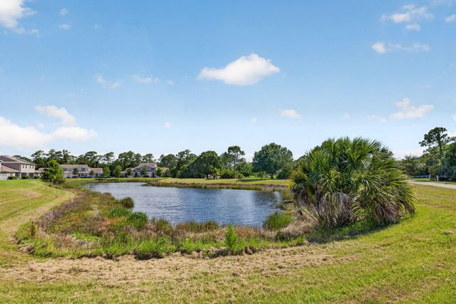 608 NE WATERS EDGE Lane, Port St. Lucie, Port St Lucie, FL 34983