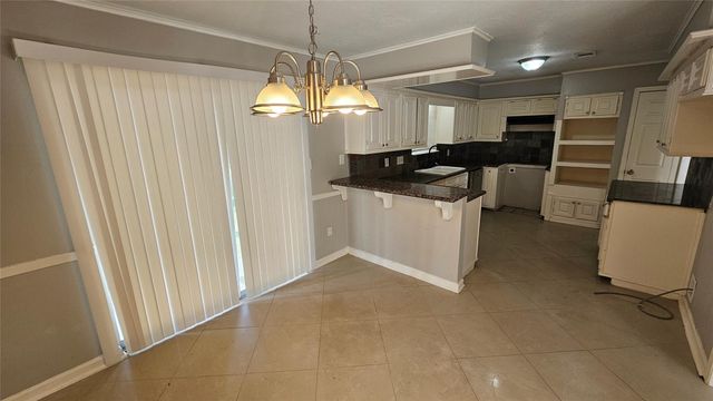 3310 Indian Mound Trail, Crosby, TX 77532