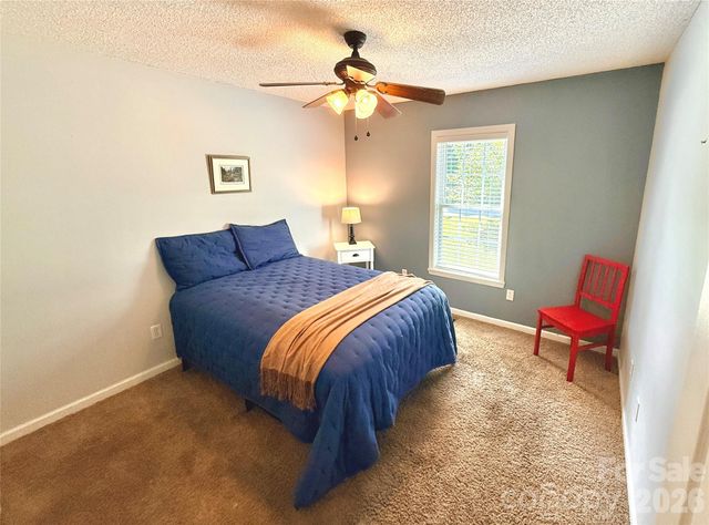 2031 Cam Drive, Morganton, NC 28655